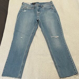 NWT GAP Women's Light Blue Vintage Slim Mid Rise Jeans